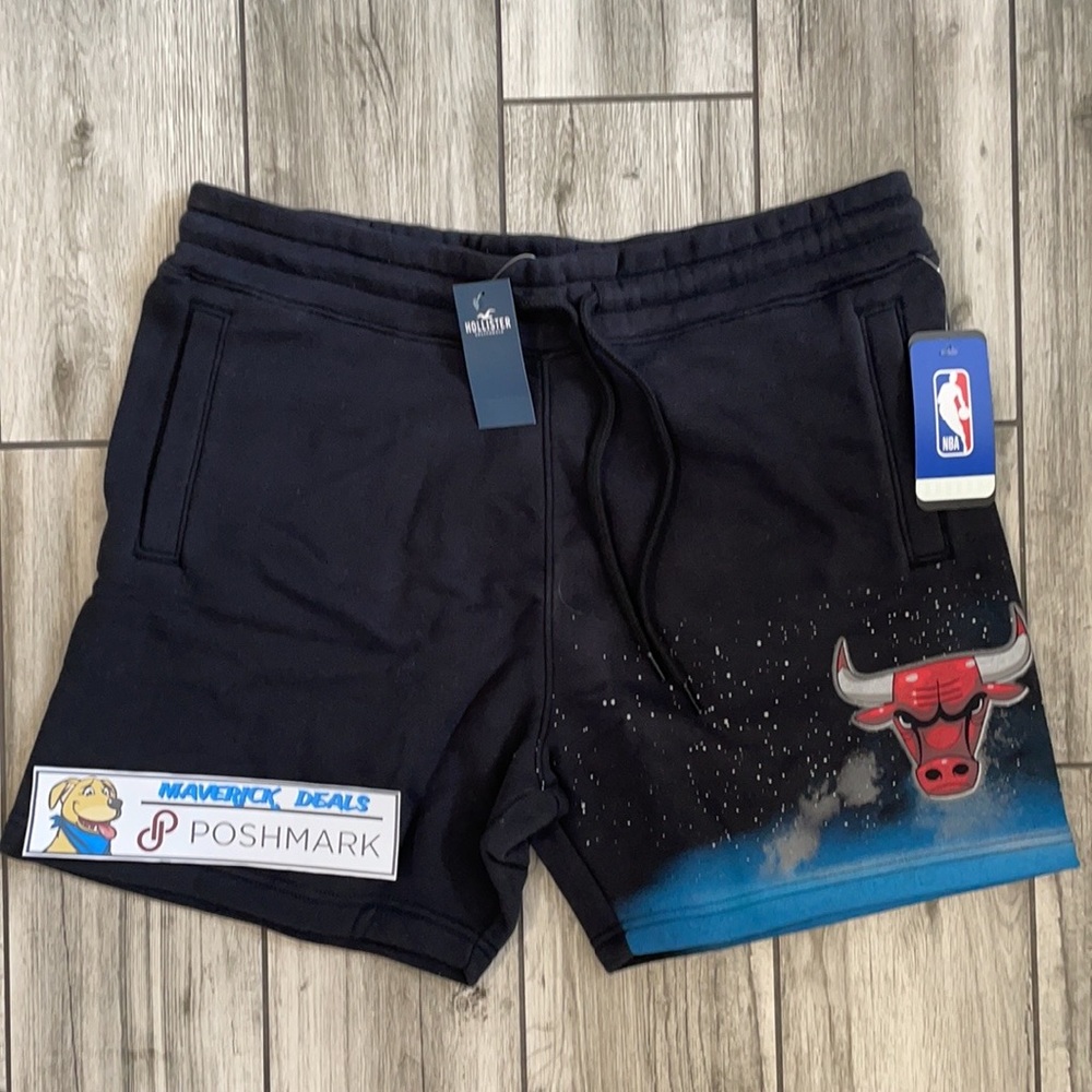 NWT Hollister Chicago Bulls Galaxy Fleece Shorts